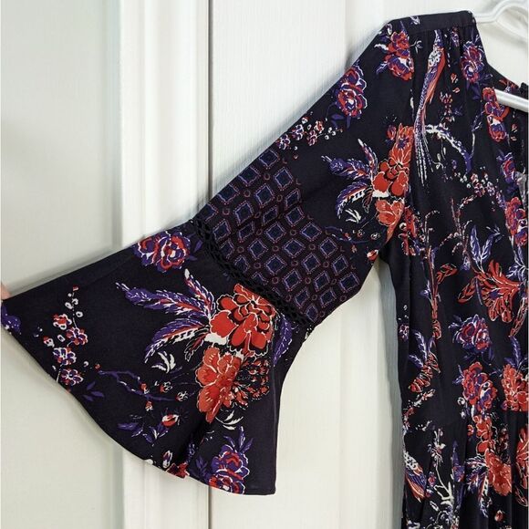 ANTHROPOLOGIE Maeve Espoir Jumpsuit Purple Bird Floral BellSleeve Romper 6p Us@L - Picture 7 of 11